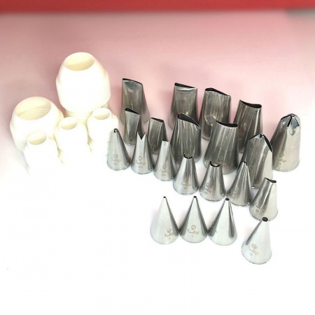 Набор кондитерских насадок от кондитерской школы 25 шт (урок 1-5) Набор кондитерских насадок от кондитерской школы 25 шт (урок 1-5)