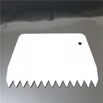 Кондитерский скребок фигурный Зубчики Кондитерский скребок фигурный Зубчики